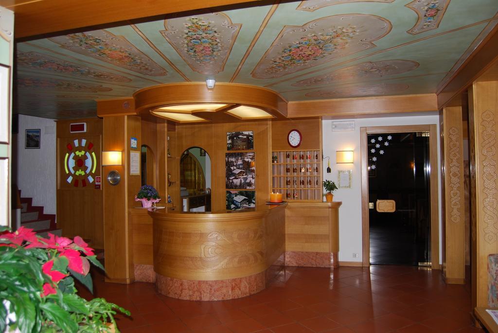 Albergo Villa Cristina Folgaria Exterior foto