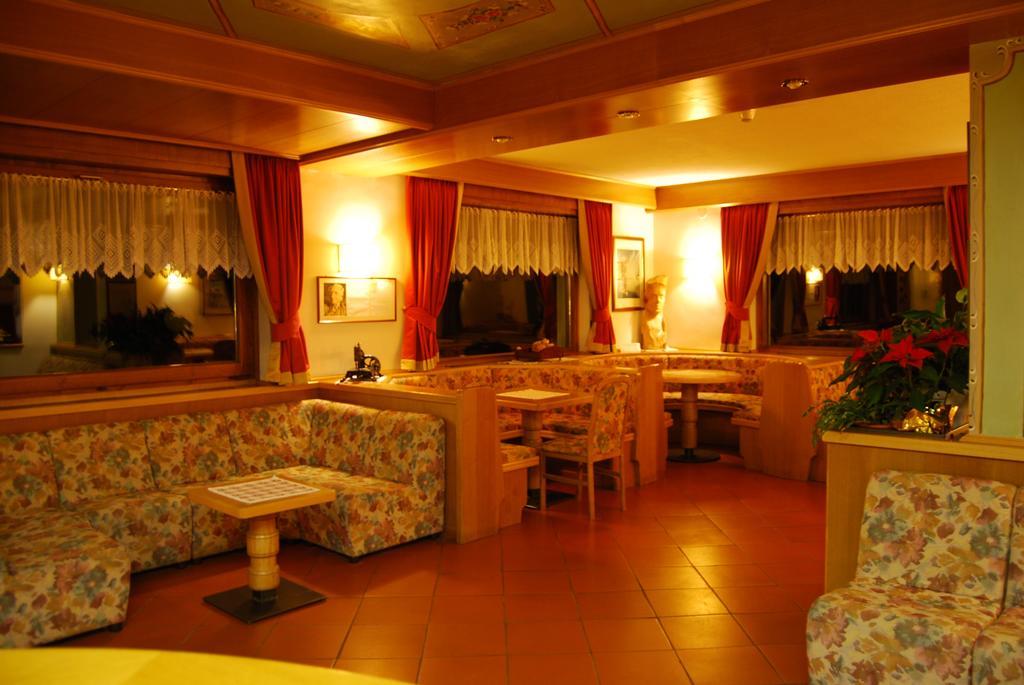Albergo Villa Cristina Folgaria Exterior foto